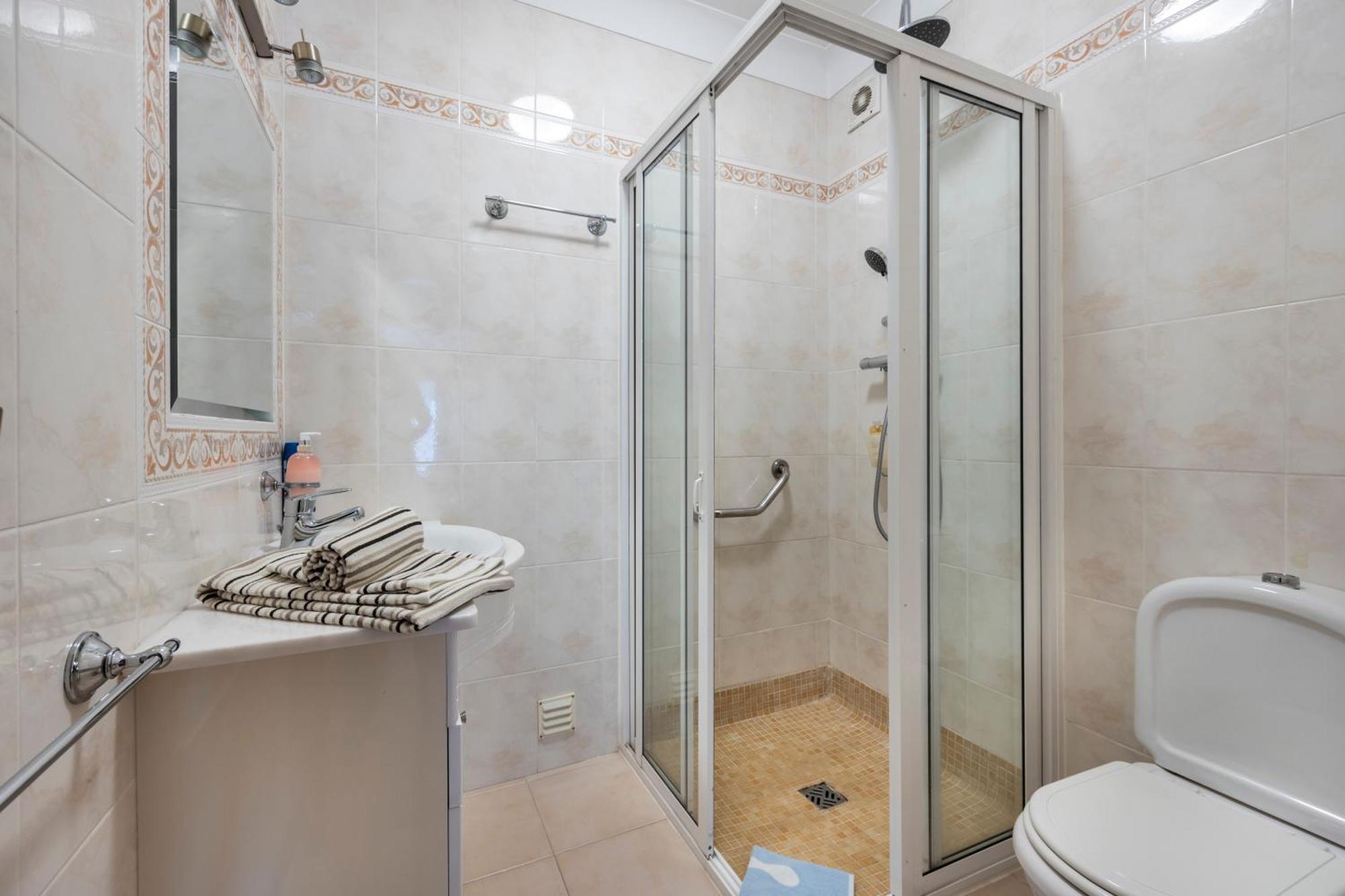 Apartamentos Mira Rio Lagos Eksteriør billede