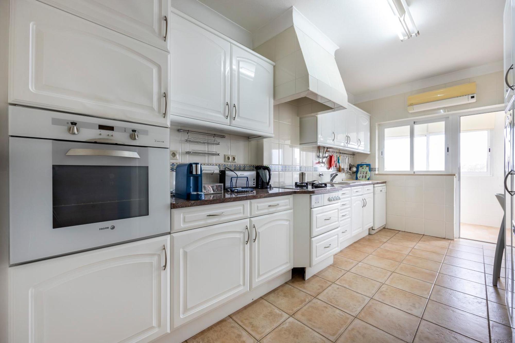 Apartamentos Mira Rio Lagos Eksteriør billede