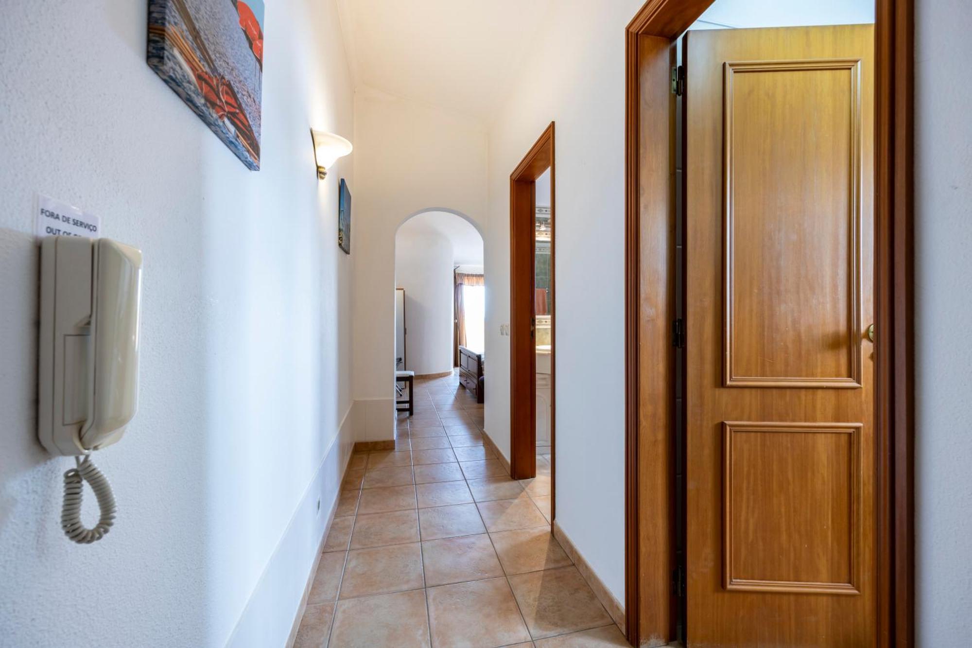 Apartamentos Mira Rio Lagos Eksteriør billede